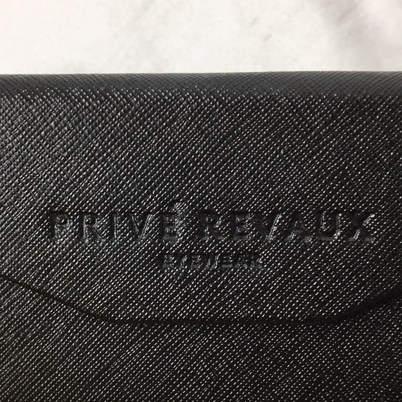 Privé Revaux Womens Rose Gold Pink Sunglasses With Case Like-New - Picture 13 of 16